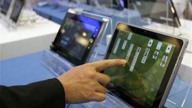 Main image of article Intel Says New 'Ultrabooks' Combine the Best of Notebooks and Tablets