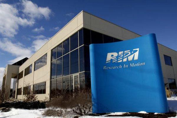 Main image of article RIM Execs Step Down But Will a New CEO Be Enough?