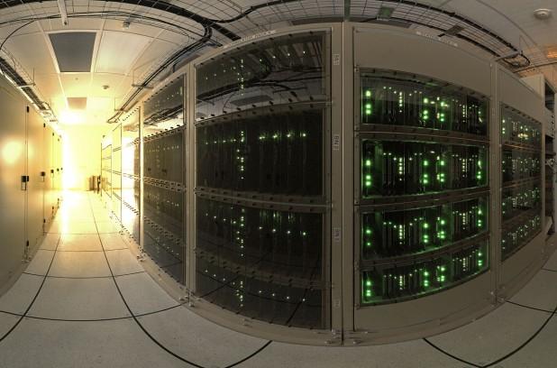 Main image of article Three-Mile-High Supercomputer Poses Unique Challenges