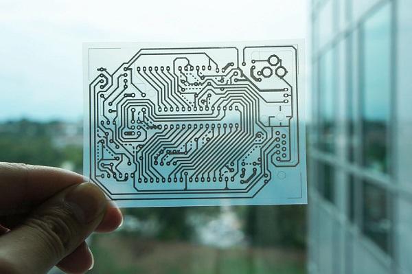 Main image of article Ink-Jet Printing Custom-Designed Micro Circuits