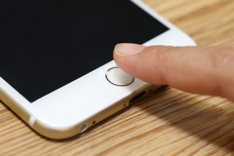 Main image of article Apple May Ditch Touch ID in Next iPhone: Report