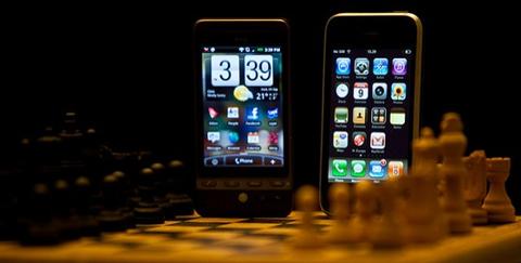 Go to article Apple iPhone 4S Narrows Market Share Gap With Android