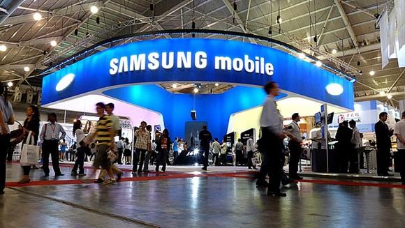 Main image of article Samsung Could Be Top Mobile-Phone Maker by Volume