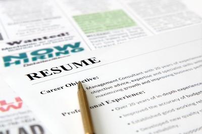 Main image of article 5 Stories to Help You Get the Resume Screener's Attention
