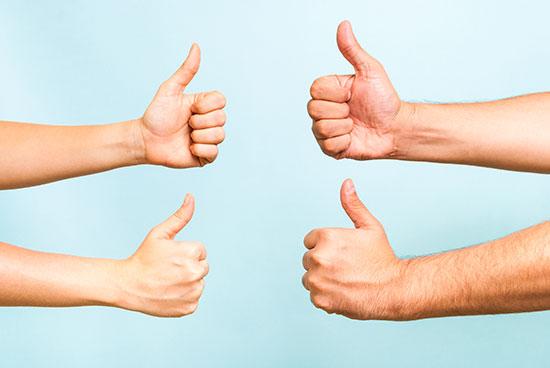 Main image of article Thumbs Up for HR Professionals and Recruiters