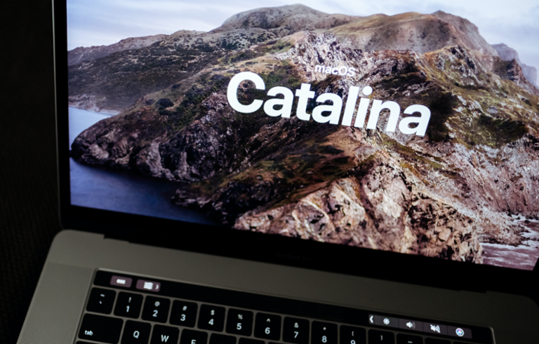 Main image of article Weekend Roundup: Catalina, Capitulation, Contracts, and a Crazy New Phone