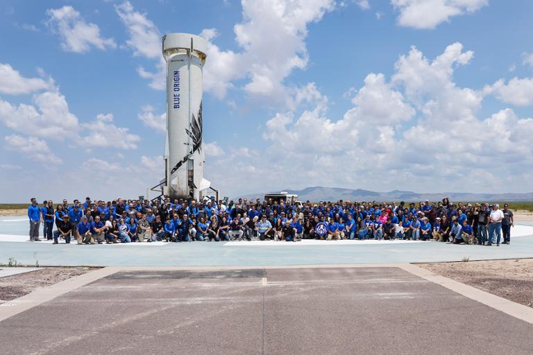 Main image of article Blue Origin Employees Complain of Toxic Culture, Engineering Concerns