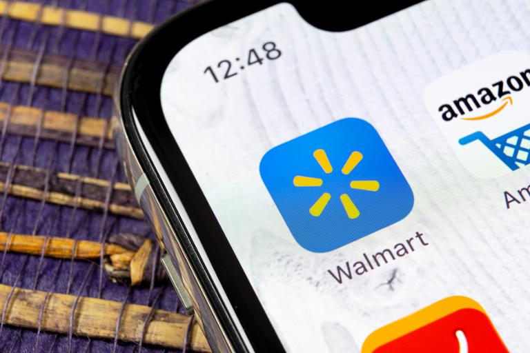 Main image of article Walmart Plans to Hire 5,000 Technologists, Including Developers